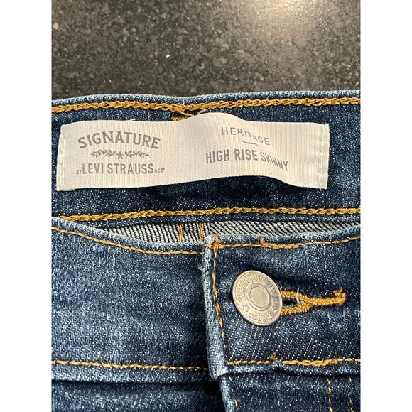 Levi's hi rise distressed skinny jean 12 w31 - Picture 3 of 8